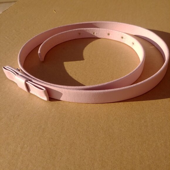 Gap real leather pale light pink narrow skinny snap post belt with bow M… - Picture 3 of 9